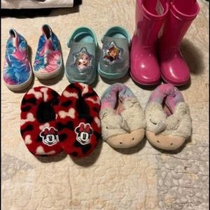 Sizes are 5 / 6 $2 a pair for house slippers $5 each for others or $15 for all